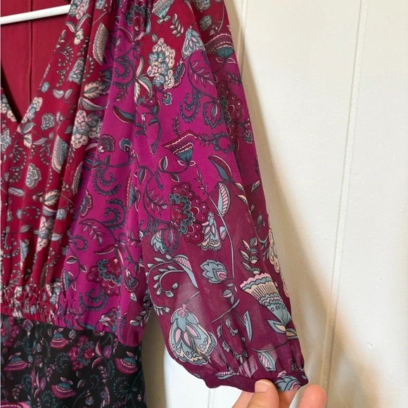 Roz & Ali Magenta and Pink Floral Tiered Midi Dress - Picture 3 of 5